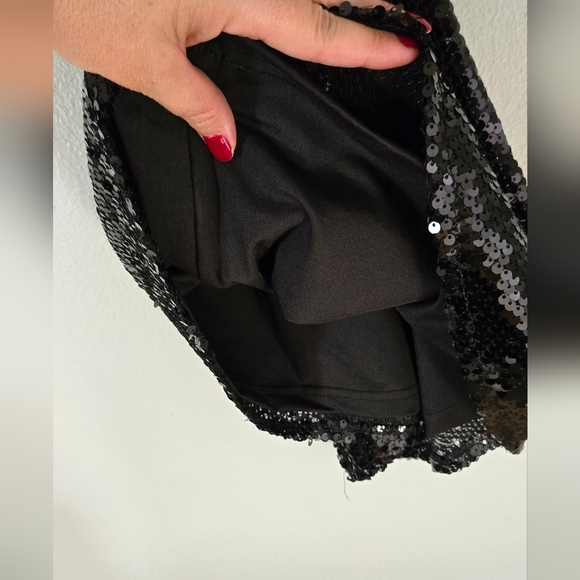 Meaveor Halter Neck Lined Black Sequin Tank - Picture 4 of 4